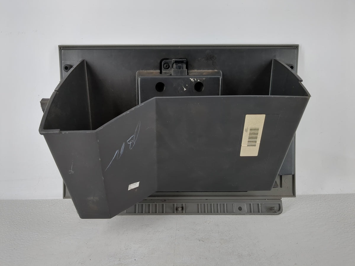 2005 Ford F-150 Passenger Glove Box Door Storage Compartment 956439 - Oemusedautoparts1.com