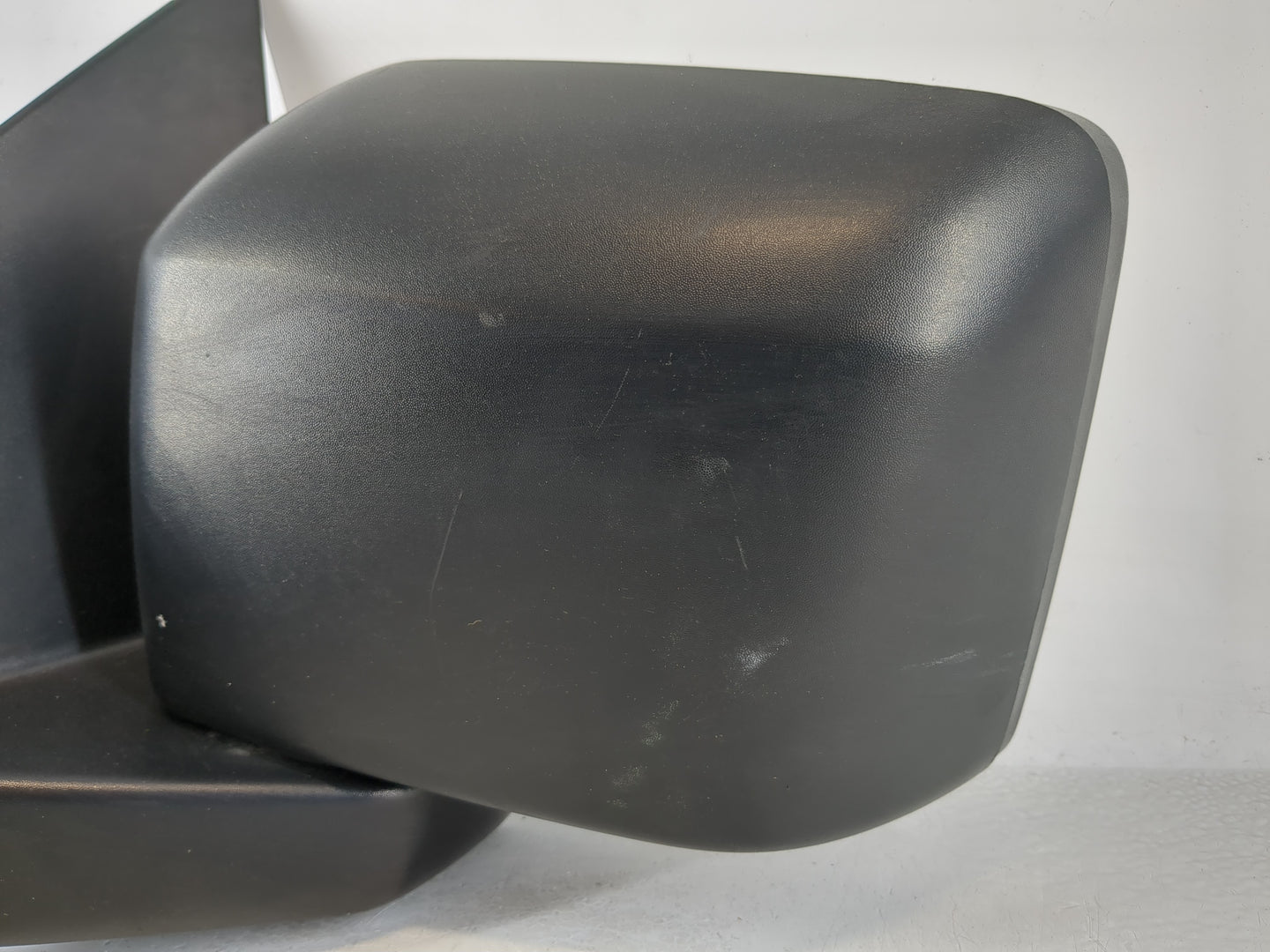 2004-2008 Ford F-150 Driver Left Side View Manual Door Mirror Black - Oemusedautoparts1.com