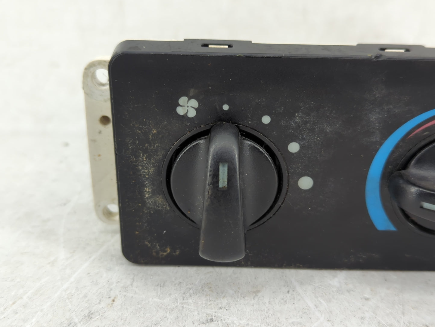 2005-2007 Ford F-250 Climate Control Module Temperature AC/Heater Replacement P/N:F81Z19980AA Fits Fits 2005 2006 2007 OEM U