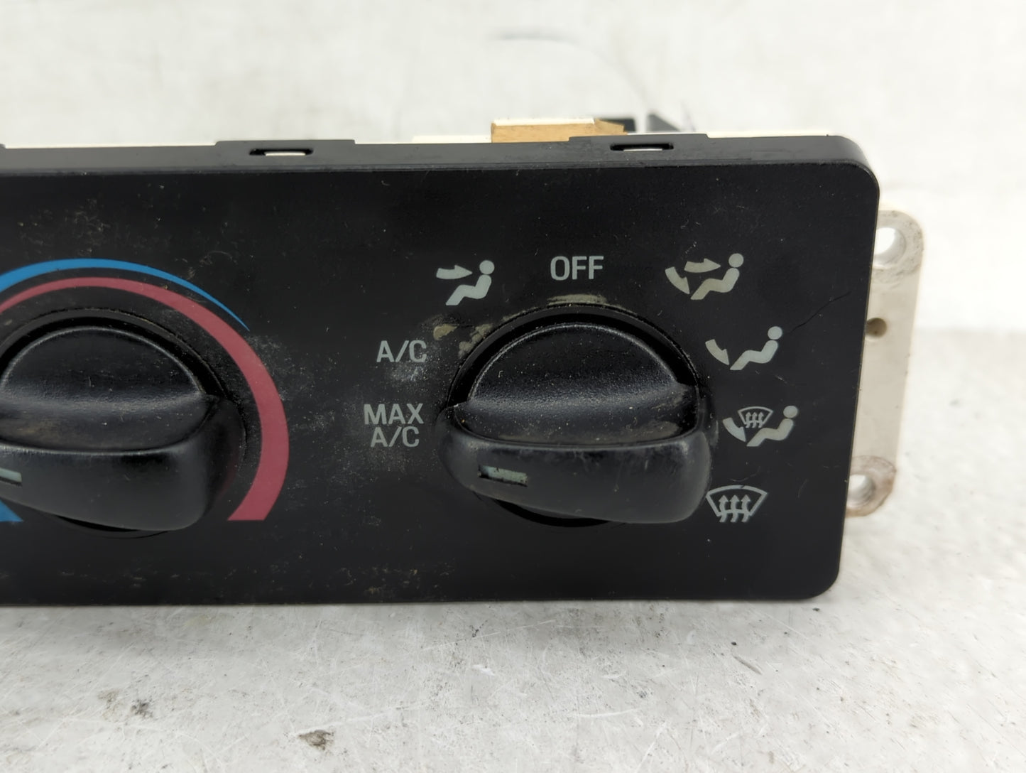 2005-2007 Ford F-250 Climate Control Module Temperature AC/Heater Replacement P/N:F81Z19980AA Fits Fits 2005 2006 2007 OEM U