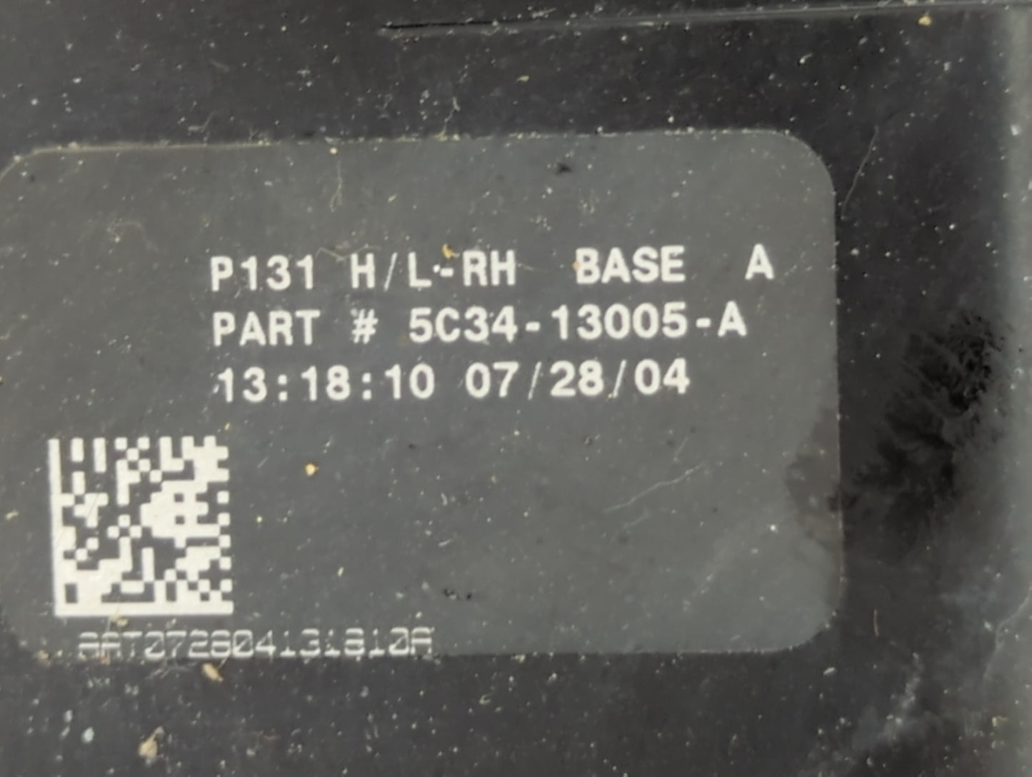 2005 Ford F-250 Super Duty Passenger Right Oem Head Light Headlight Lamp - Oemusedautoparts1.com