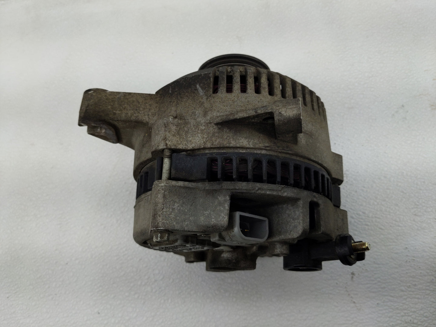 2005-2008 Ford F-250 Super Duty Alternator Replacement Generator Charging Assembly Engine OEM P/N:VP4L2U-10316-AA Fits OEM U