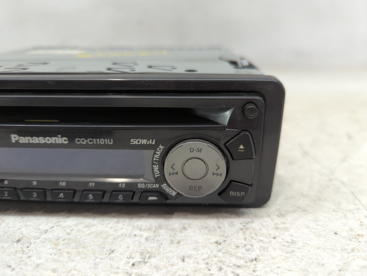 2005 Ford F-250 Super Duty Radio AM FM Cd Player Receiver Replacement P/N:CQ-C1101U Fits OEM Used Auto Parts - Oemusedautopa
