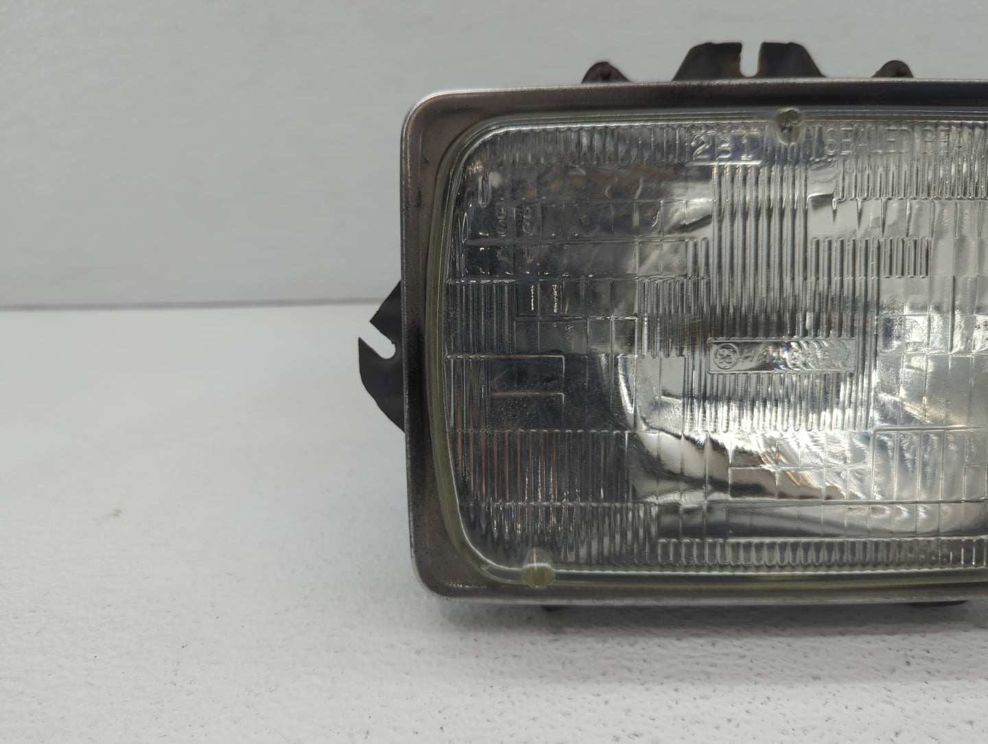 2005-2010 Ford F-250 Super Duty Driver Left Oem Head Light Headlight Lamp - Oemusedautoparts1.com