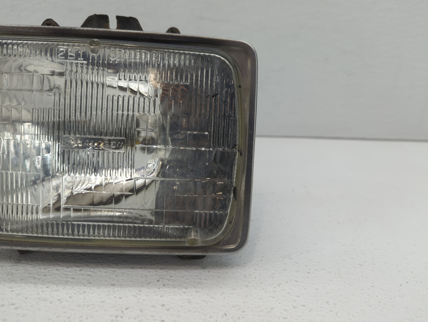 2005-2010 Ford F-250 Super Duty Driver Left Oem Head Light Headlight Lamp - Oemusedautoparts1.com