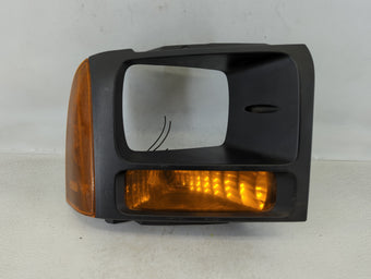 compare product 2005 Ford F-250 Super Duty Right Turn Signal