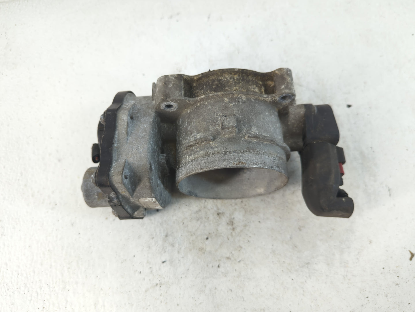 2005-2010 Ford F-250 Super Duty Throttle Body P/N:0671732 01L 3L3E-AD Fits Fits 2004 2005 2006 2007 2008 2009 2010 OEM Used 