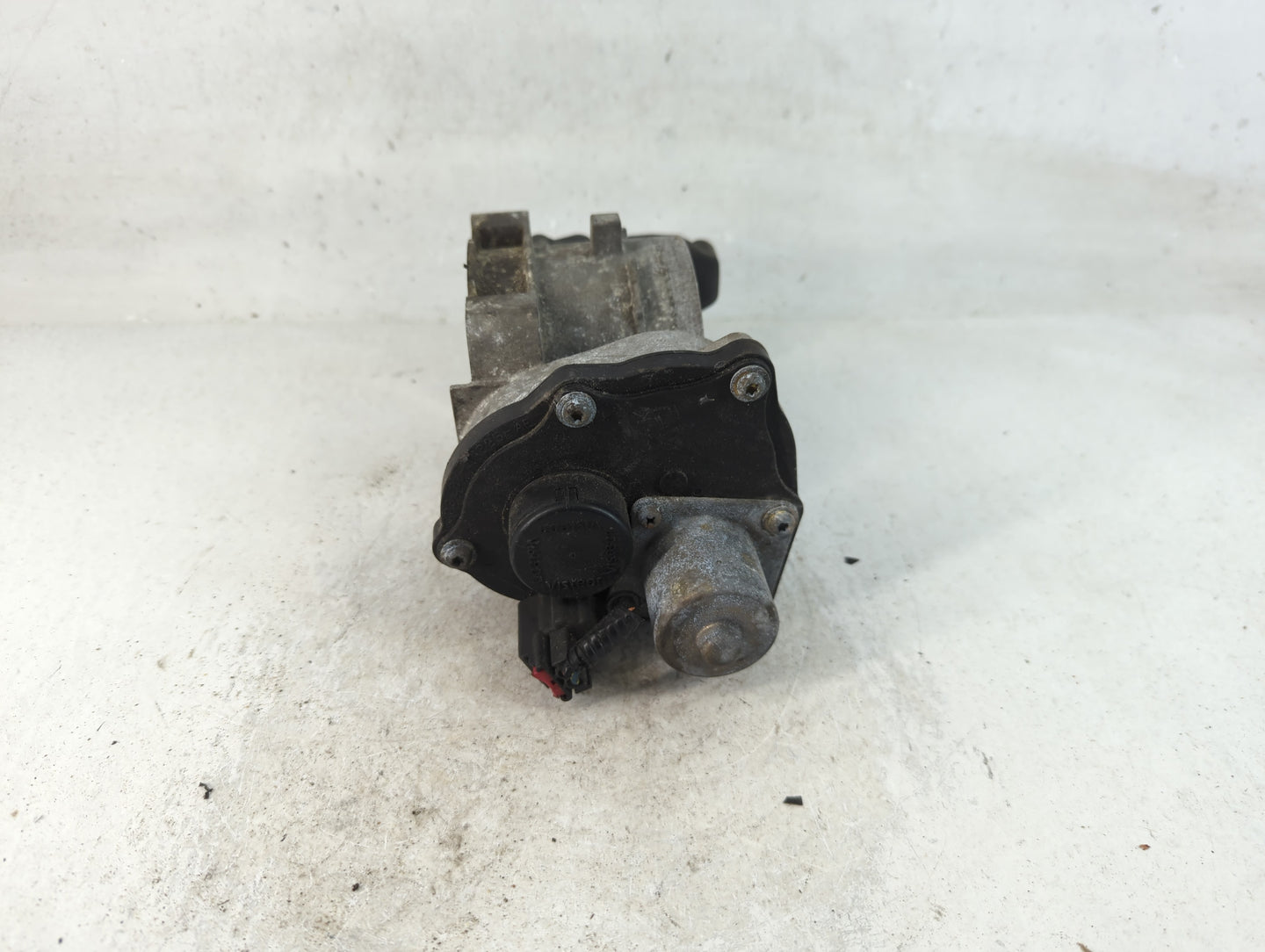 2005-2010 Ford F-250 Super Duty Throttle Body P/N:0671732 01L 3L3E-AD Fits Fits 2004 2005 2006 2007 2008 2009 2010 OEM Used 