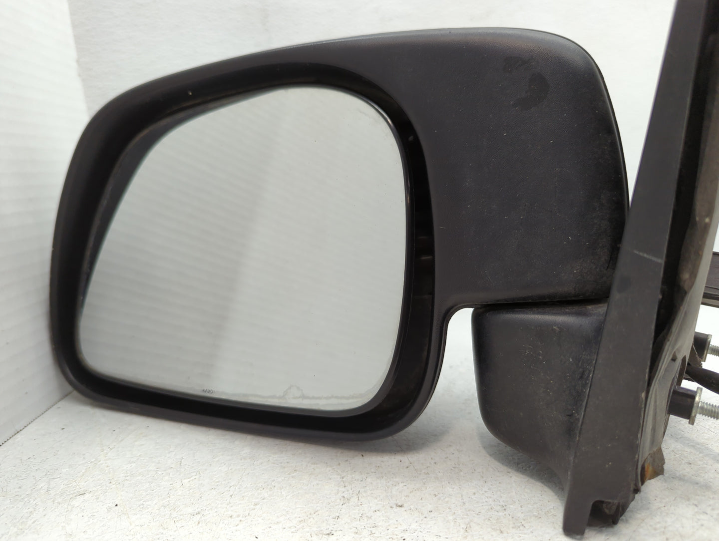 2001-2007 Ford F-250 Super Duty Driver Side View Mirror - Left Door Mirror OEM Used - Oemusedautoparts1.com