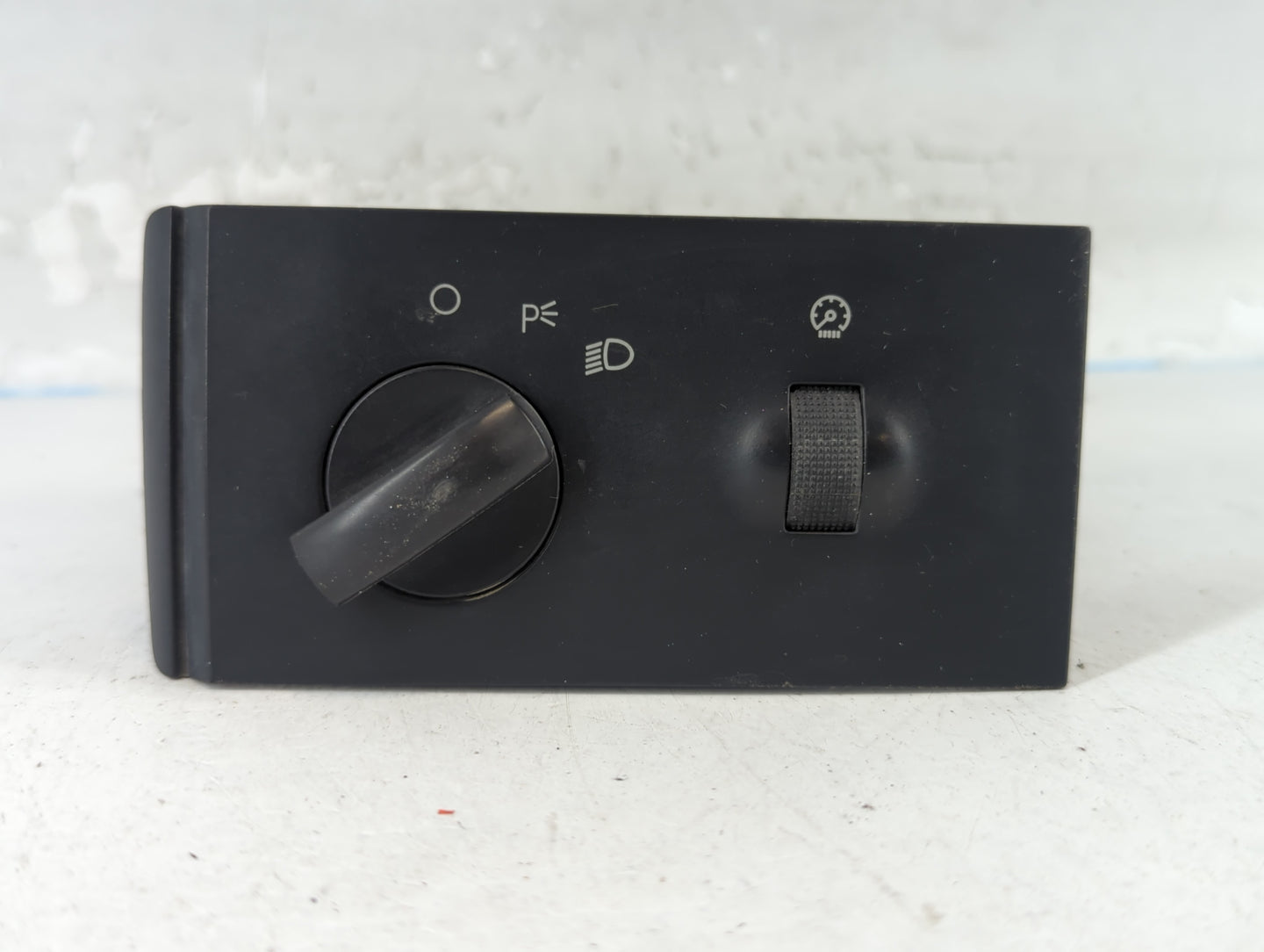 2005-2007 Ford F-250 Super Duty Headlight Head Light Switch Lamp Control - Oemusedautoparts1.com