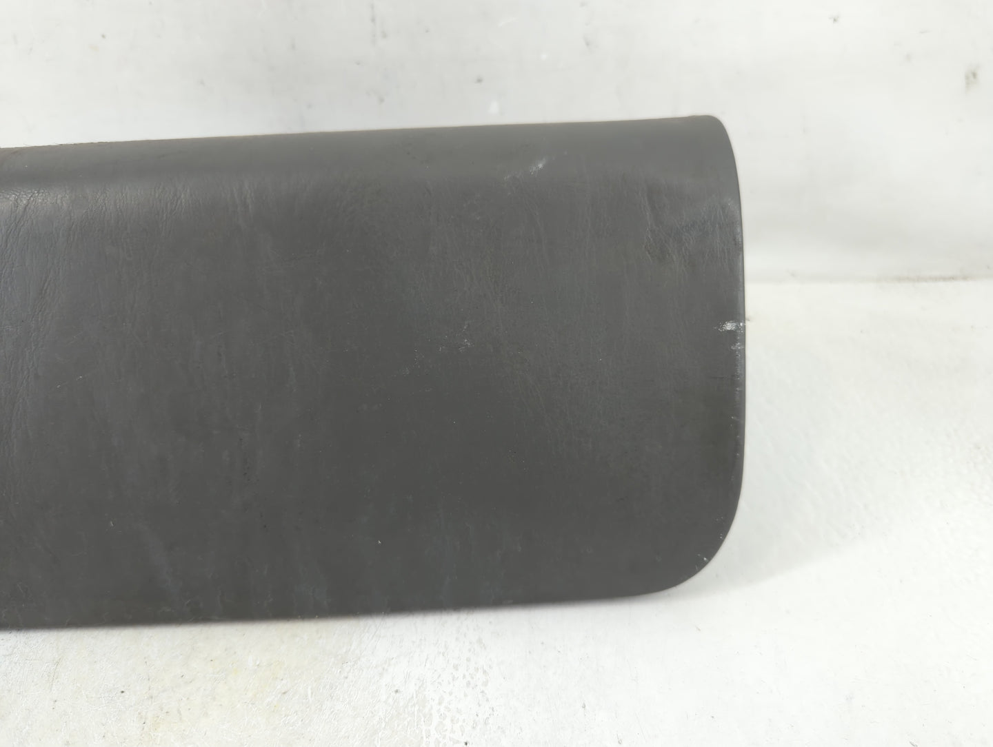 2005-2007 Ford F-250 Super Duty Air Bag Passenger Right Dashboard OEM P/N:AC32NC 25044R74, 2E2040420PW Fits Fits 2005 2006 2