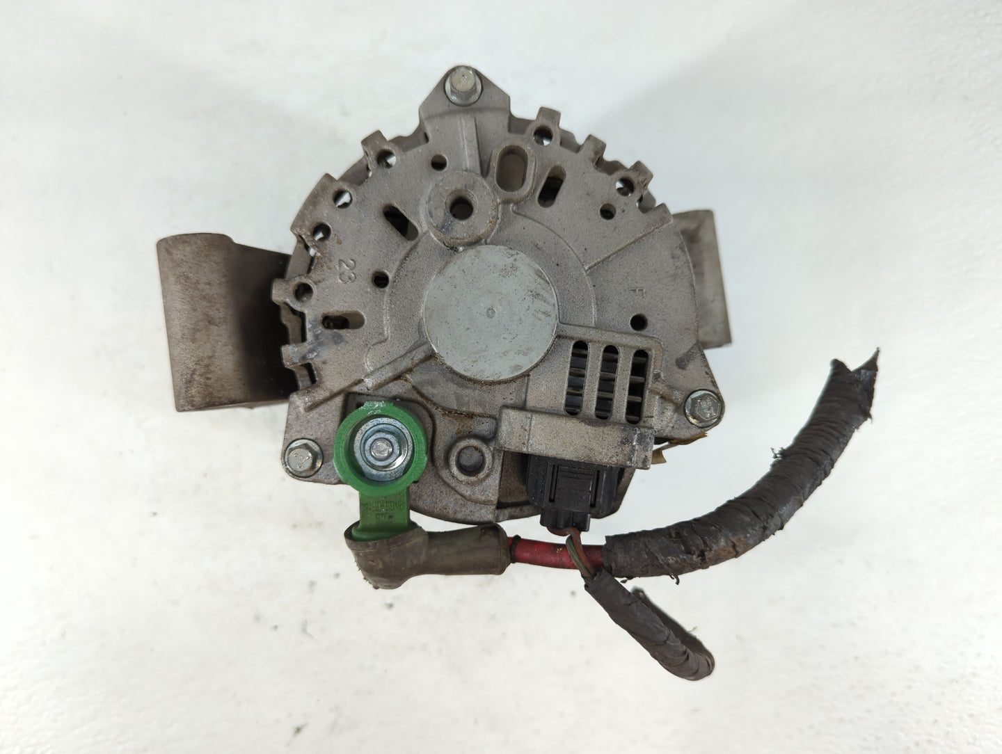 2005 Ford F-350 Super Duty Alternator Replacement Generator Charging Assembly Engine OEM Fits Fits 2006 2007 2008 OEM Used A