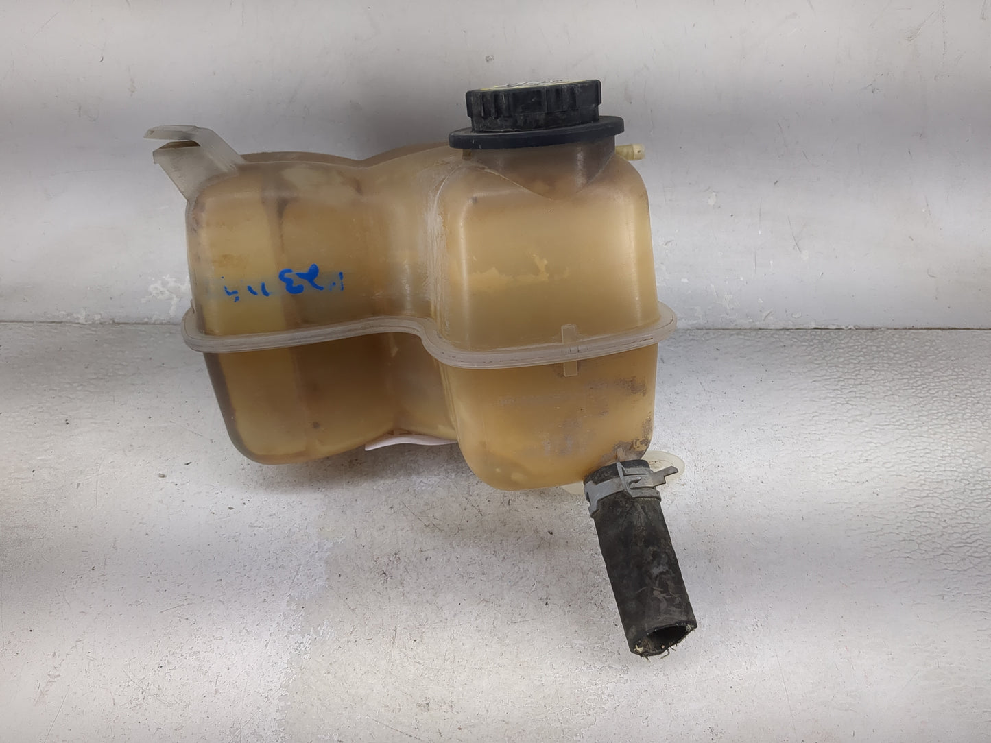 Ford F150 Radiator Coolant Overflow Expansion Tank Bottle - Oemusedautoparts1.com