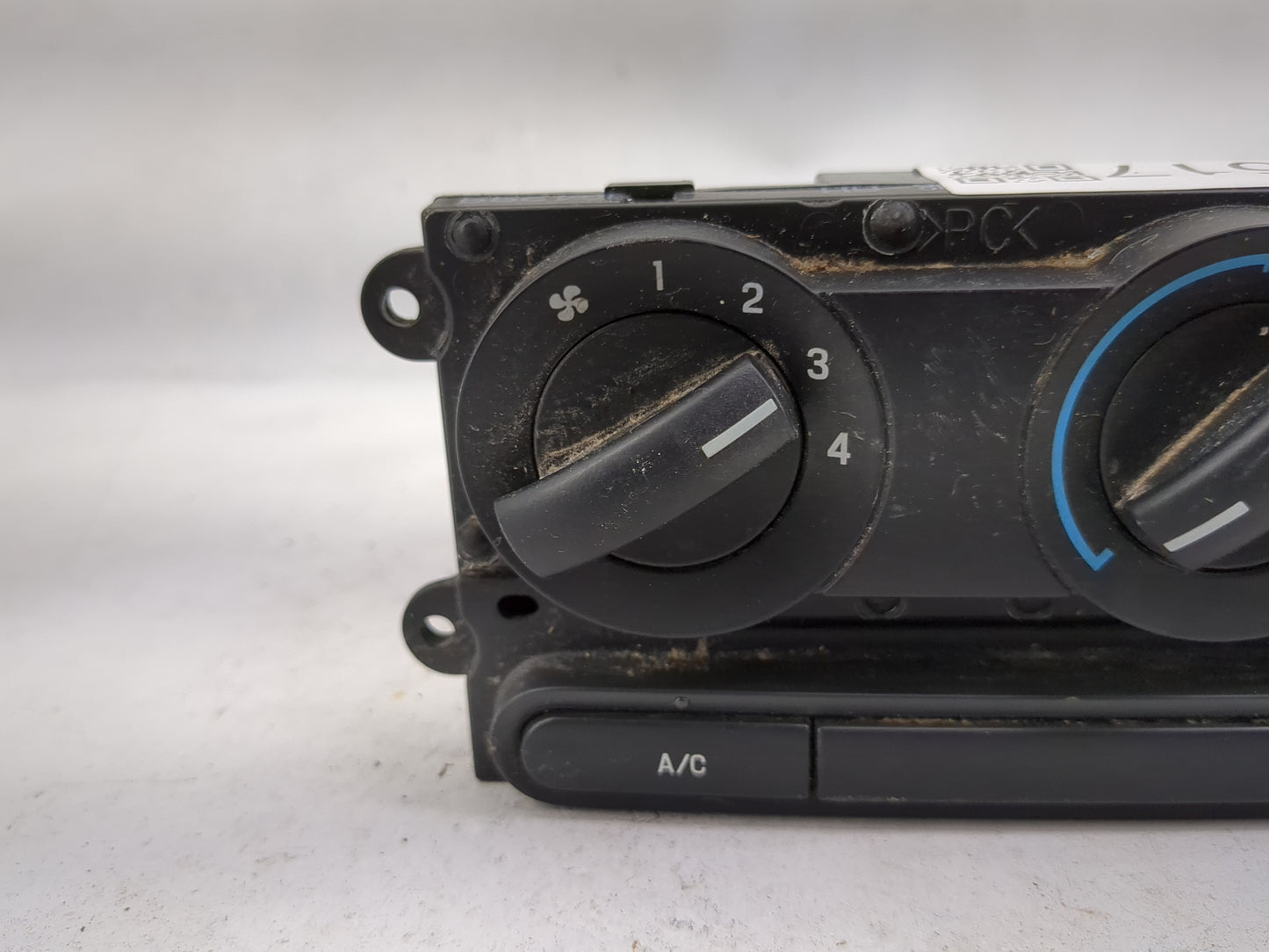 2005 Ford F150 Climate Control Module Temperature AC/Heater Replacement P/N:4L34-19980-AH TEAH2PD800 Fits Fits 2004 2006 200