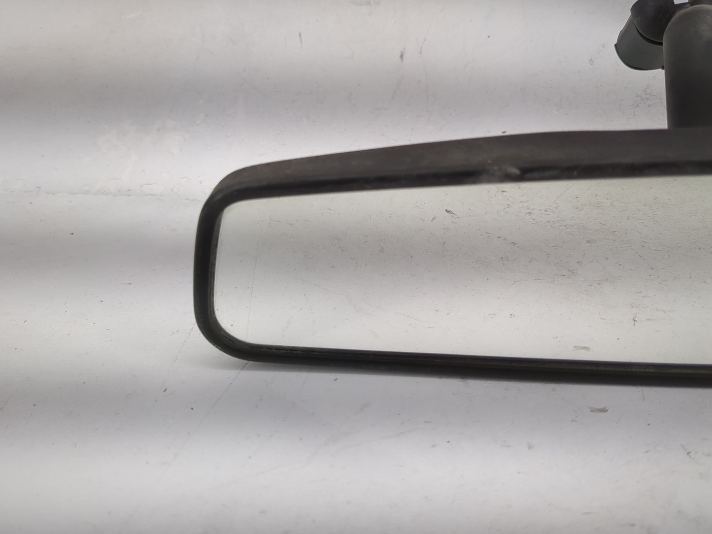 2005 Ford F150 Interior Rear View Mirror Replacement OEM P/N:011083 Fits OEM Used Auto Parts - Oemusedautoparts1.com