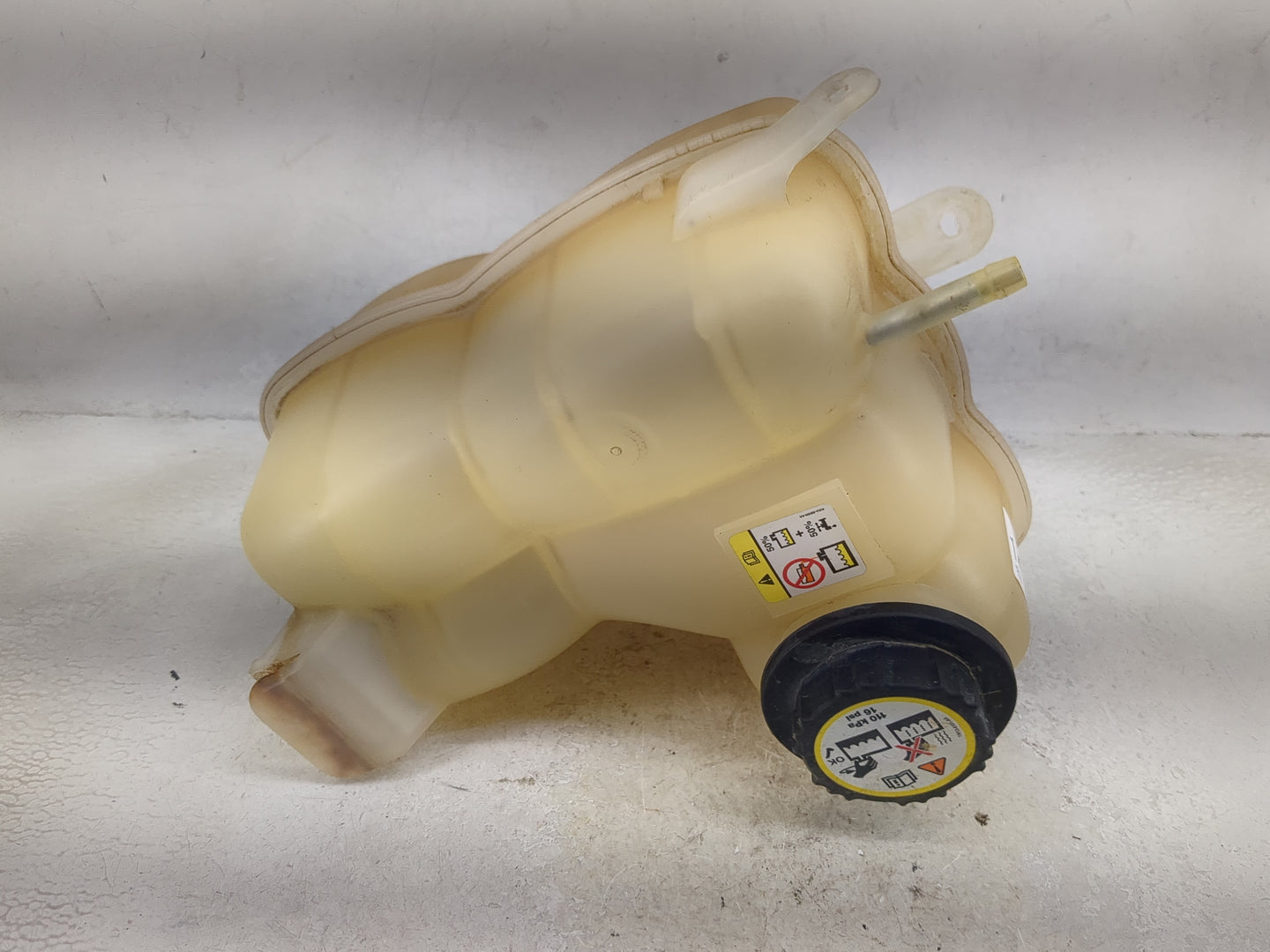 Ford F150 Radiator Coolant Overflow Expansion Tank Bottle 1494403 - Oemusedautoparts1.com