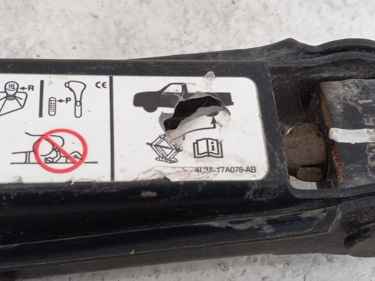 2005 Ford F150 Spare Scissor Car Jack Black - Oemusedautoparts1.com