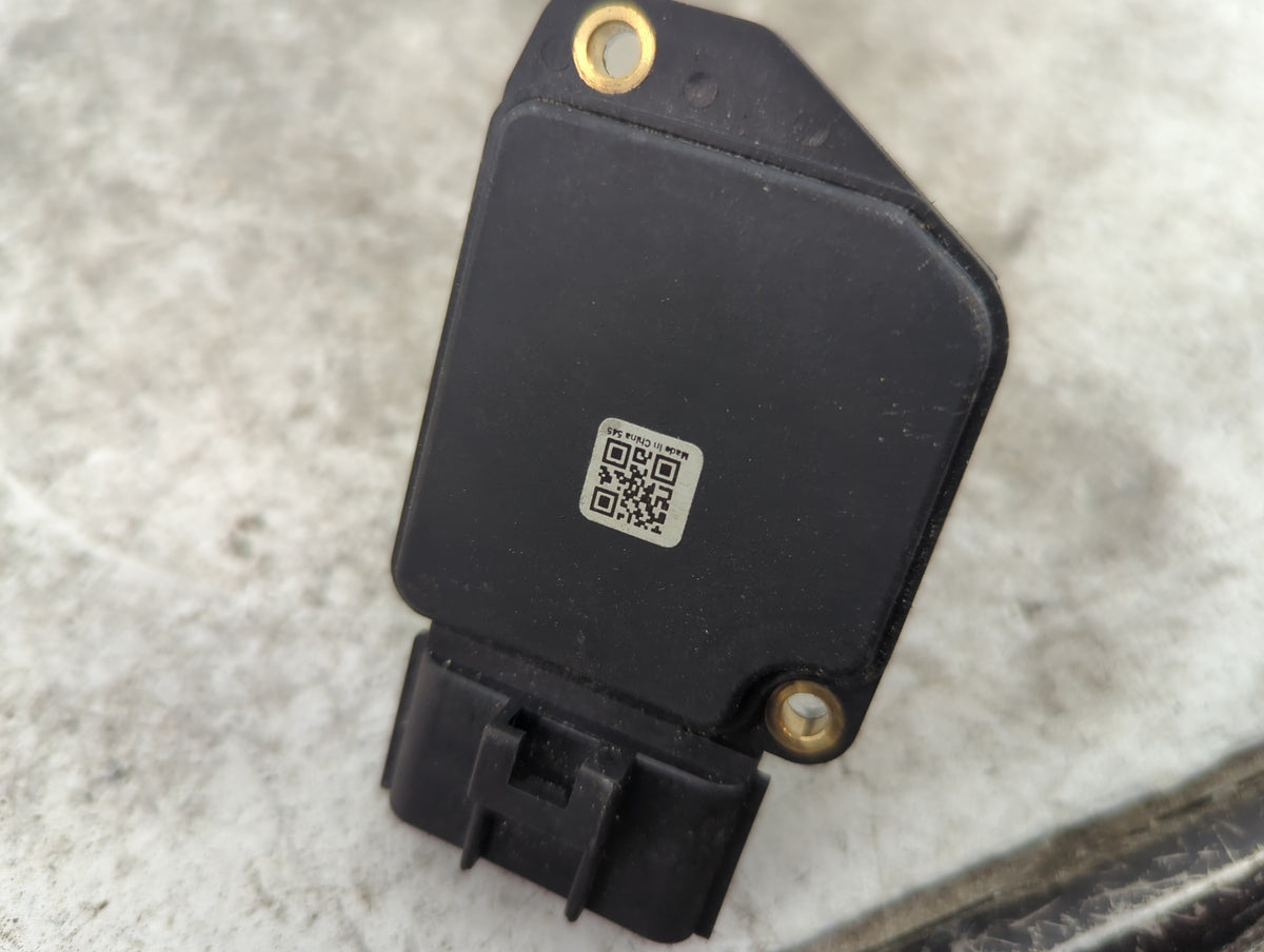 Ford F150 Mass Air Flow Meter Maf Sensor 1518928 - Oemusedautoparts1.com