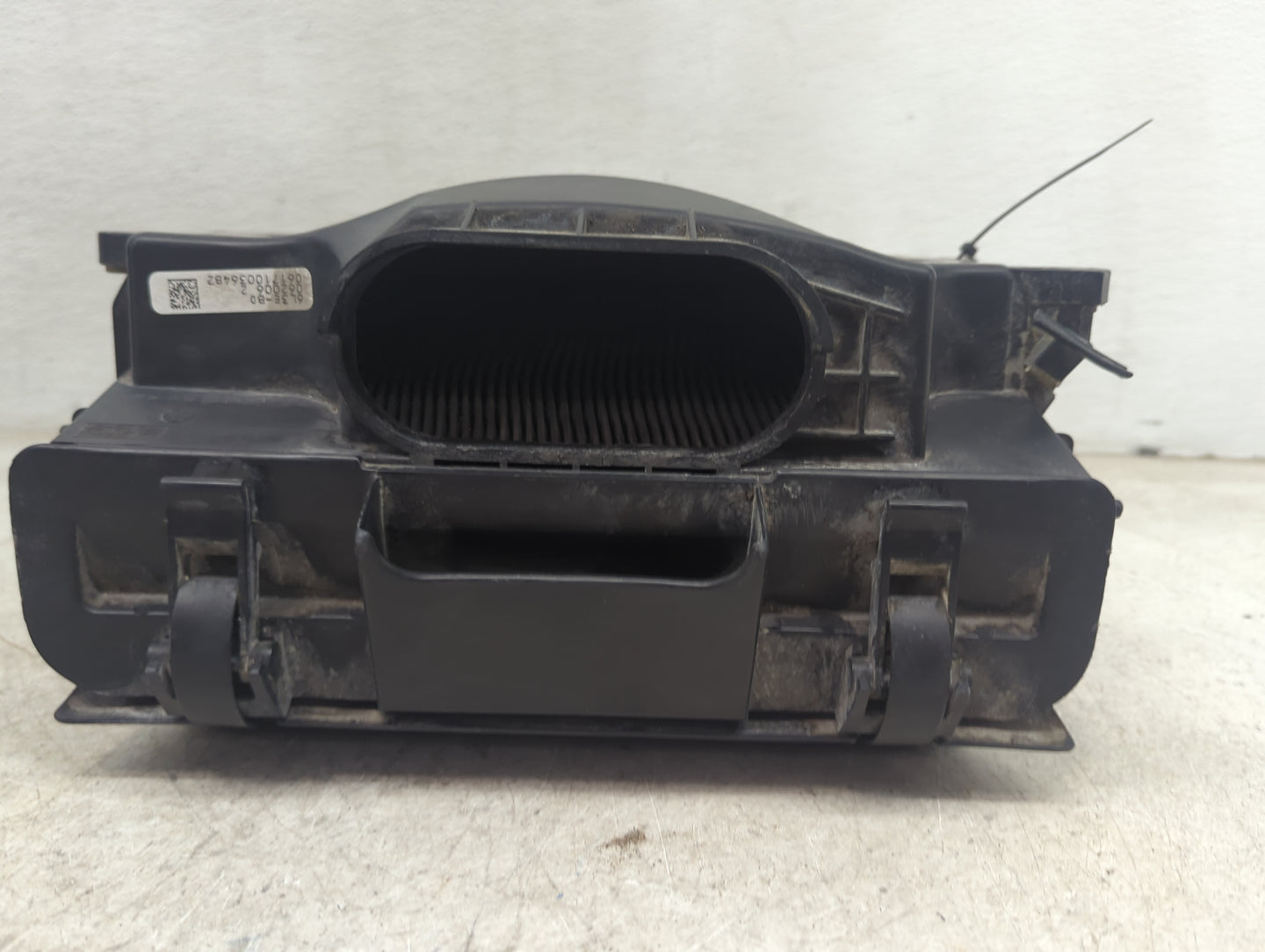 Ford F150 Pickup Air Cleaner Intake-duct Hose Tube - Oemusedautoparts1.com