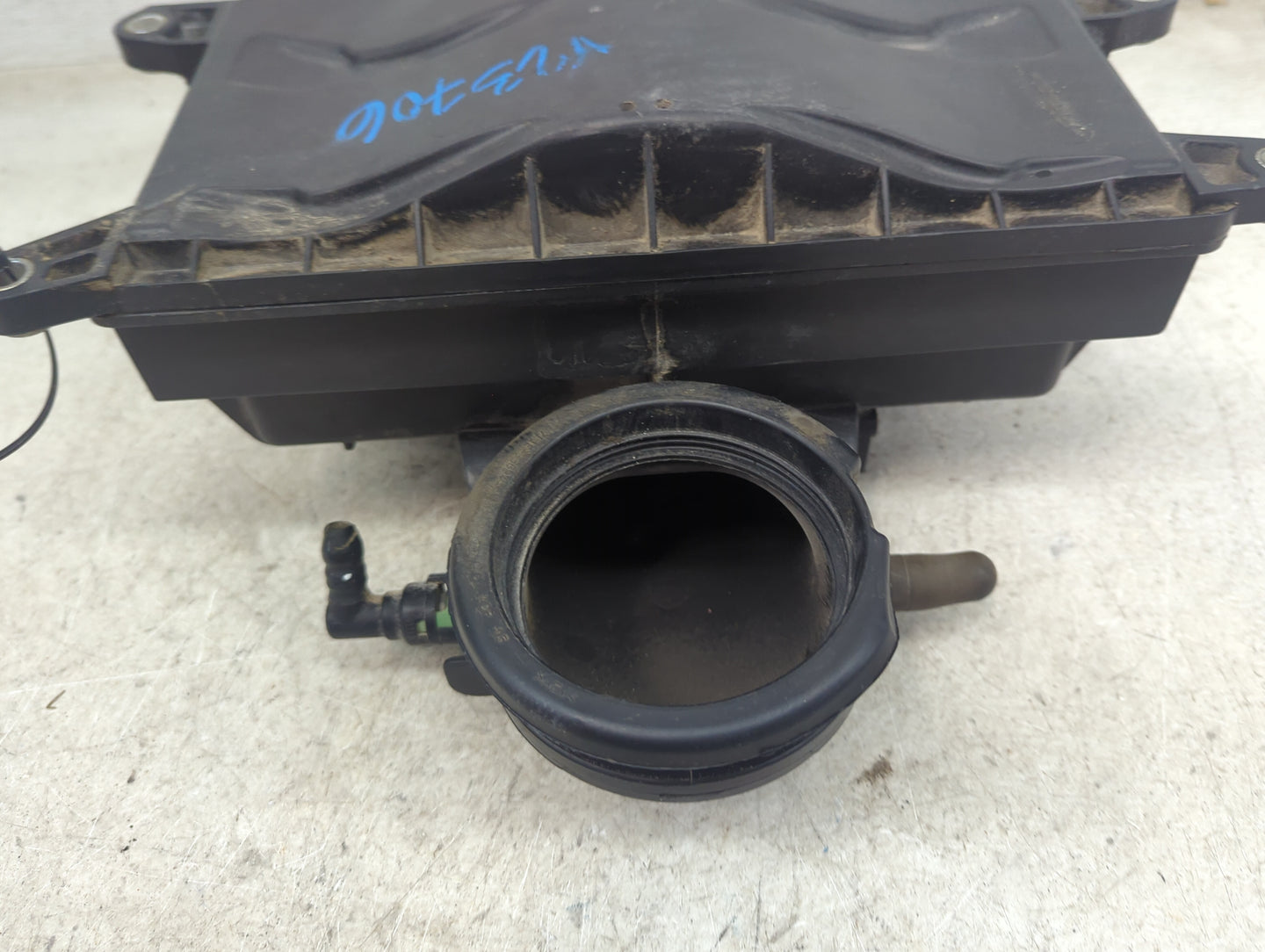 Ford F150 Pickup Air Cleaner Intake-duct Hose Tube - Oemusedautoparts1.com