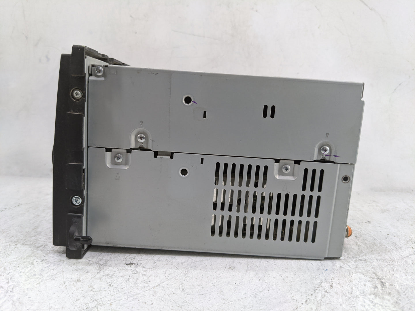 2005 Ford F250sd Radio AM FM Cd Player Receiver Replacement P/N:5C3T-18C815-CD DEH-MG2047ZF2 Fits OEM Used Auto Parts - Oemu