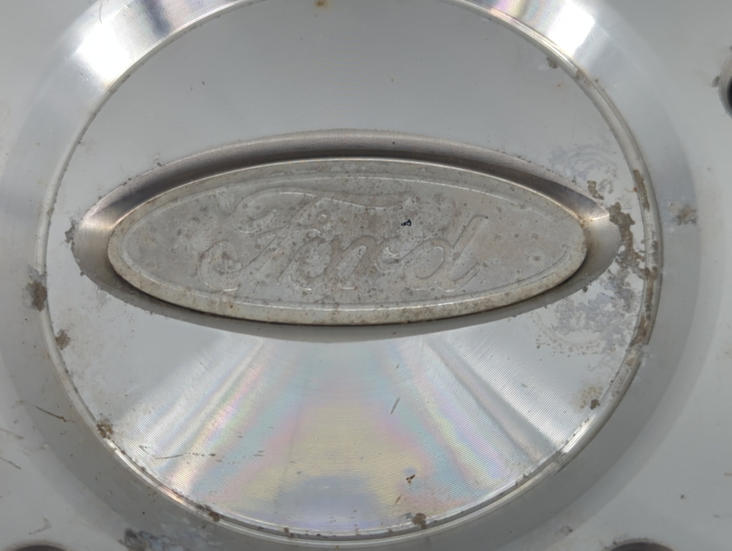 2005 Ford Five Hundred Center Cap Oem 1413900 - Oemusedautoparts1.com