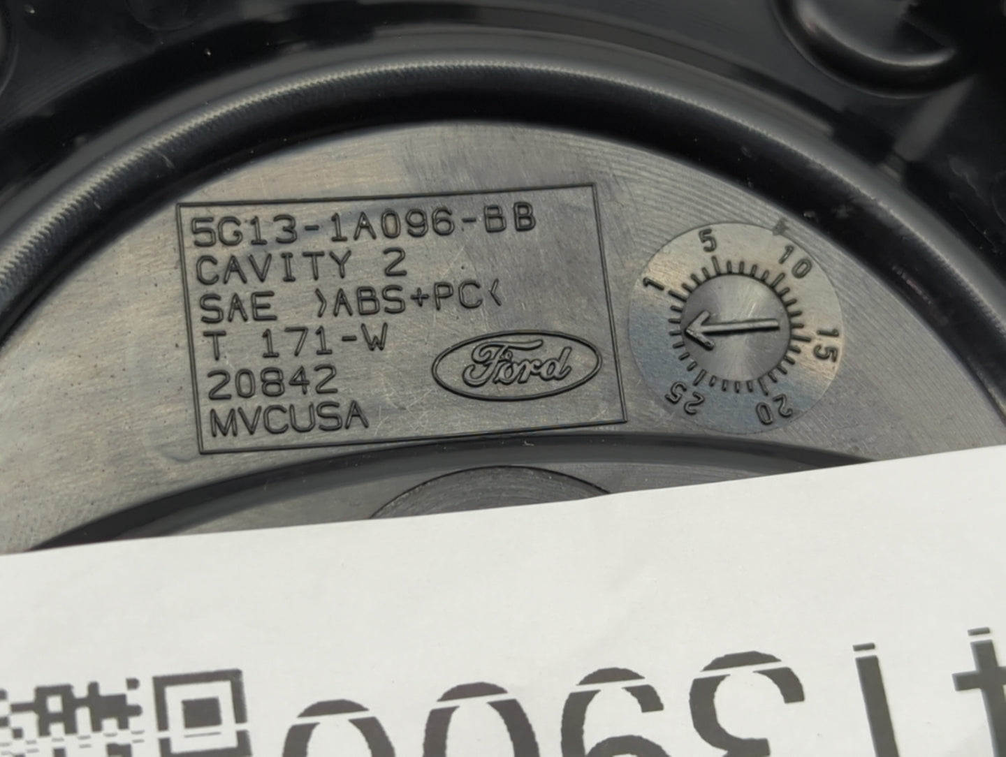 2005 Ford Five Hundred Center Cap Oem 1413900 - Oemusedautoparts1.com