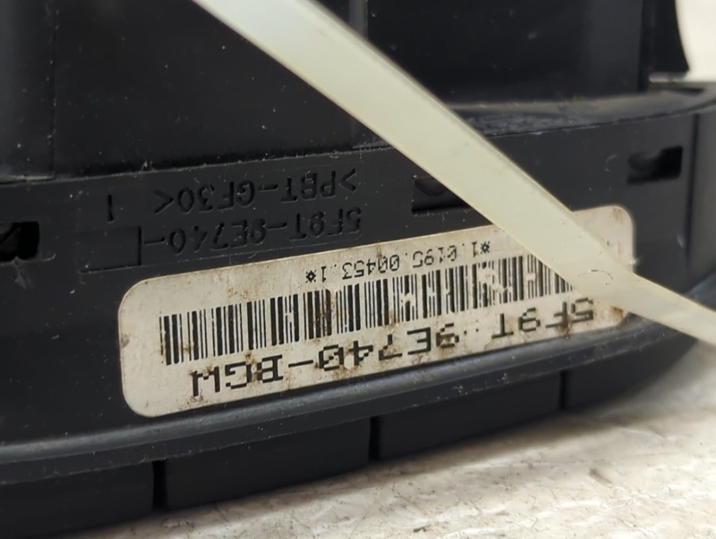 2005-2007 Ford Five Hundred Column Switch 5f9t-9e740-bg1|5f9t-9e740 - Oemusedautoparts1.com