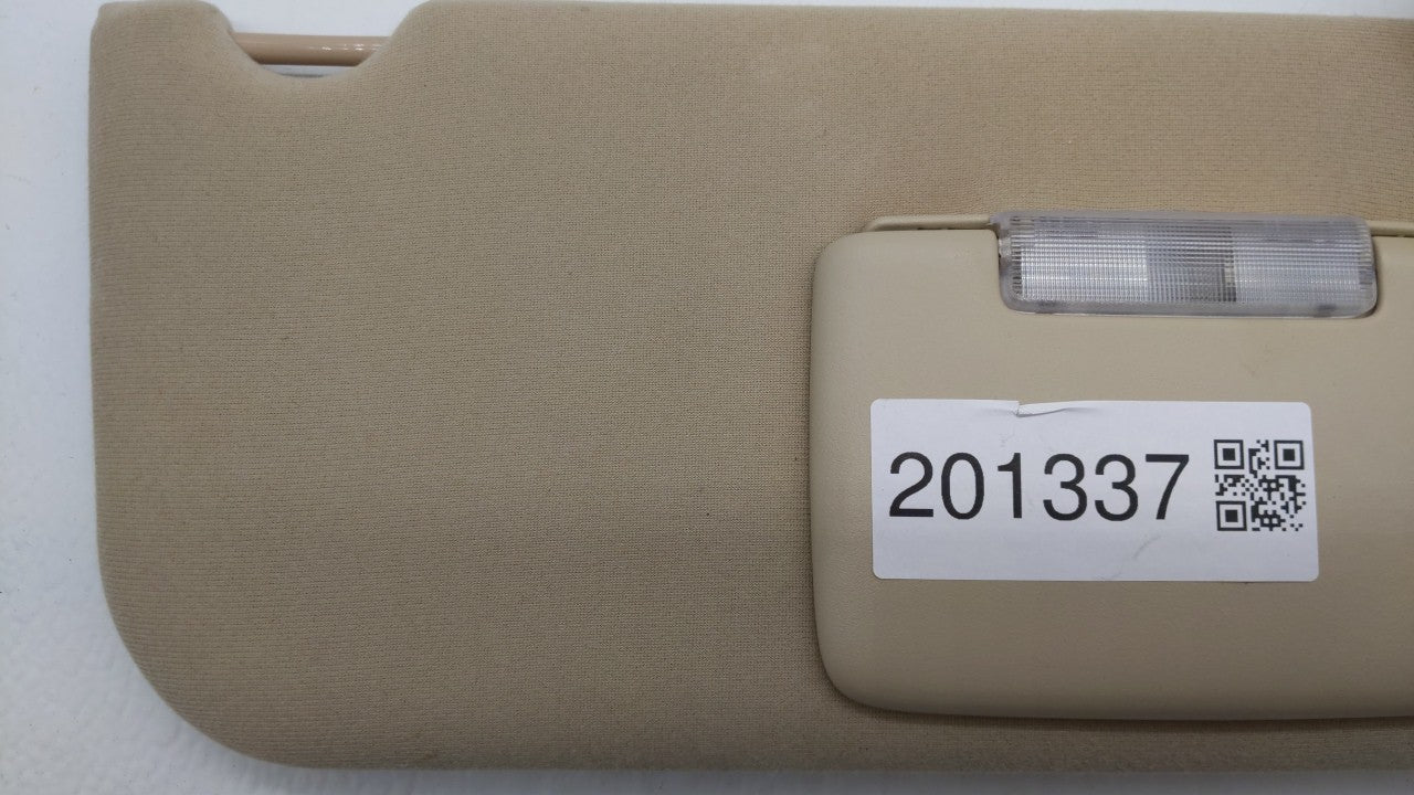 2005-2007 Ford Five Hundred Sun Visor Shade Replacement Passenger Right Mirror Fits Fits 2005 2006 2007 OEM Used Auto Parts 