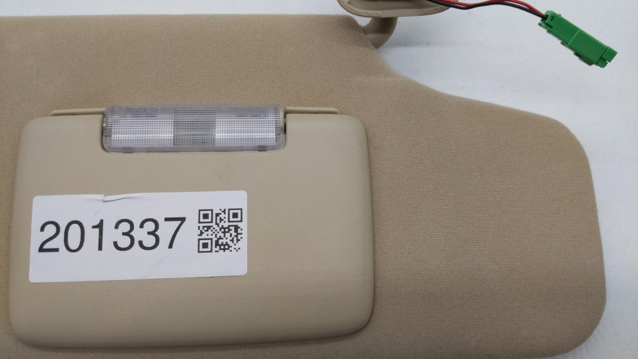 2005-2007 Ford Five Hundred Sun Visor Shade Replacement Passenger Right Mirror Fits Fits 2005 2006 2007 OEM Used Auto Parts 