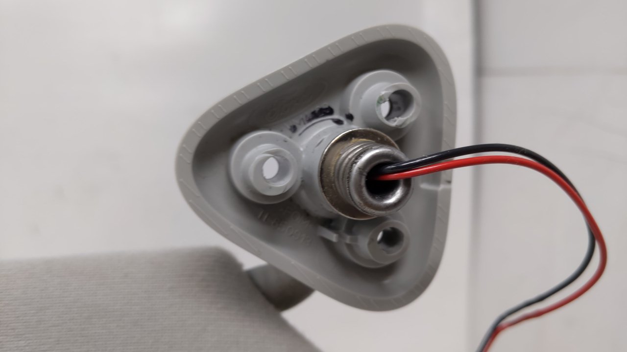 2005 Ford Five Hundred Sun Visor Shade Replacement Passenger Right Mirror Fits OEM Used Auto Parts - Oemusedautoparts1.com