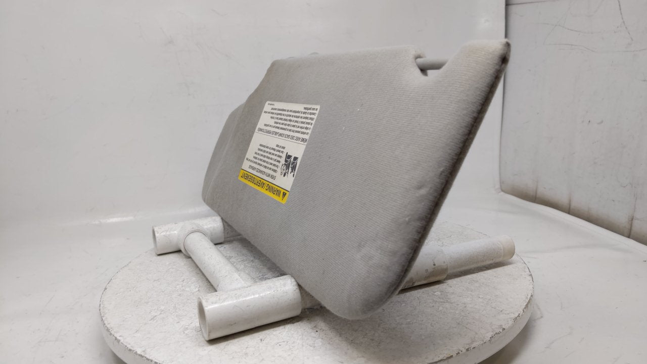 2005 Ford Five Hundred Sun Visor Shade Replacement Passenger Right Mirror Fits OEM Used Auto Parts - Oemusedautoparts1.com