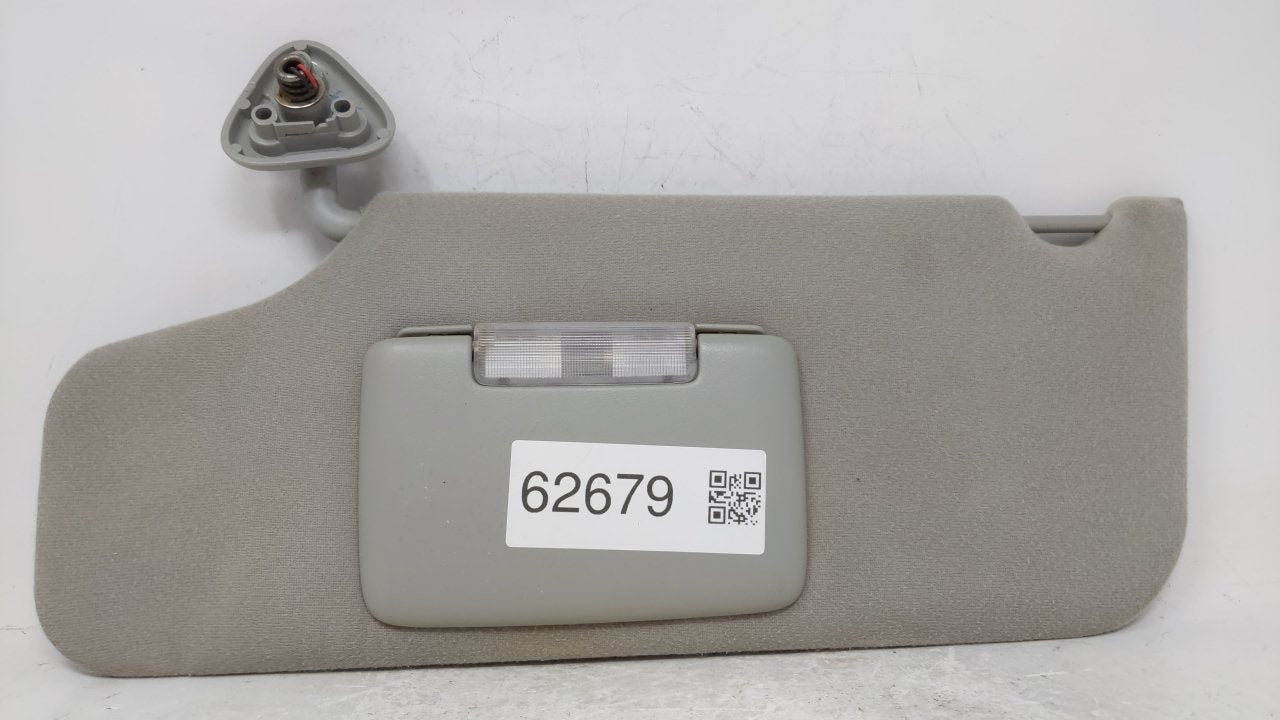 2005 Ford Five Hundred Sun Visor Shade Replacement Driver Left Mirror Fits OEM Used Auto Parts - Oemusedautoparts1.com