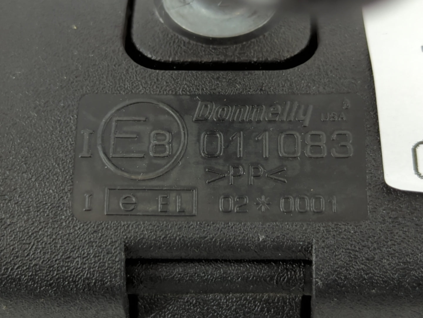 2005 Ford Five Hundred Interior Rear View Mirror Replacement OEM P/N:IE8011083 Fits OEM Used Auto Parts - Oemusedautoparts1.