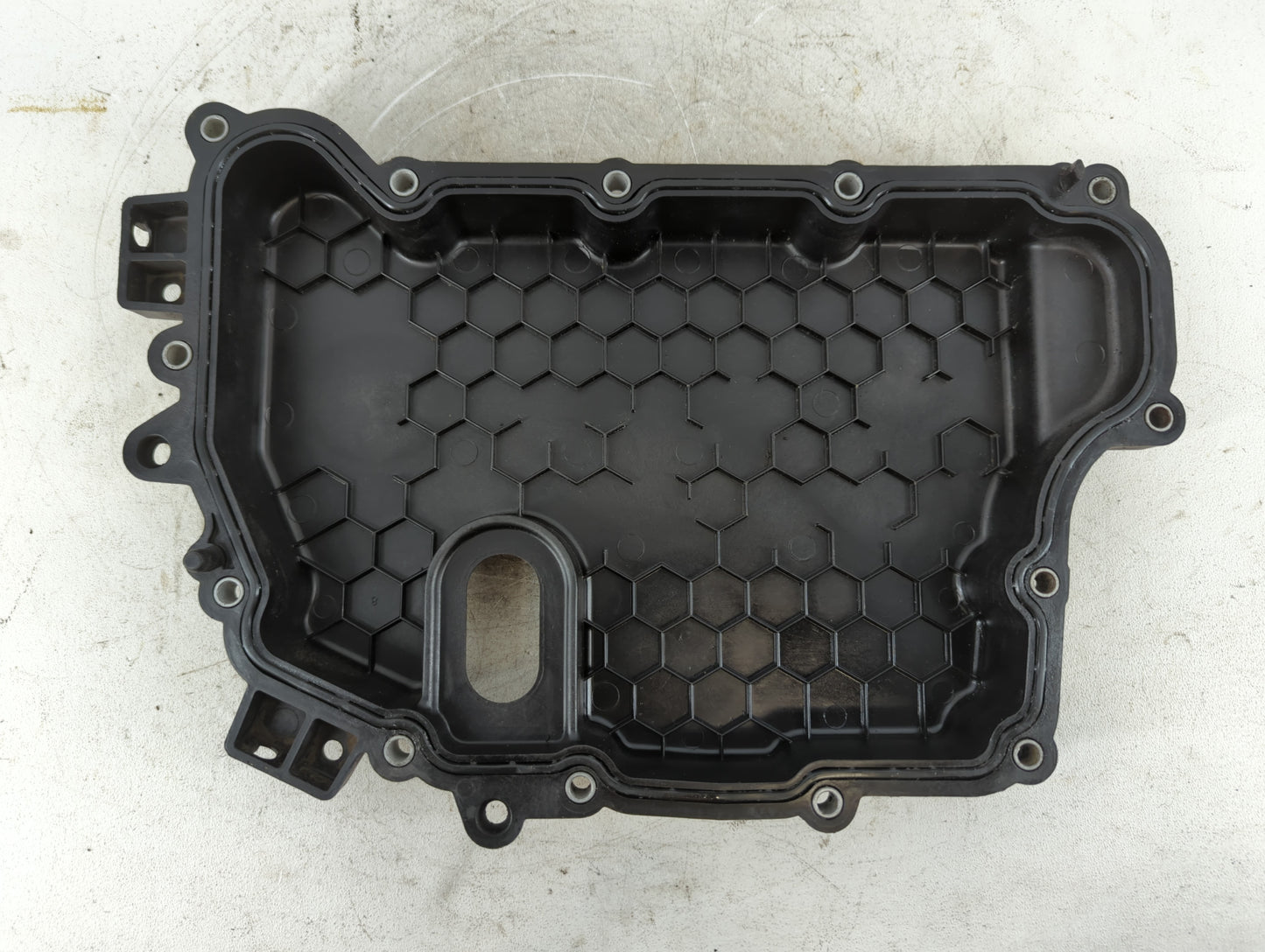 2005-2007 Ford Five Hundred Engine Oil Pan Fits Fits 2005 2006 2007 OEM Used Auto Parts - Oemusedautoparts1.com