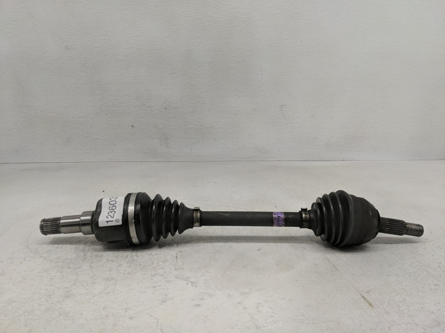 2005-2005 Ford Focus Axle Shaft Front Driver Cv C/v - Oemusedautoparts1.com