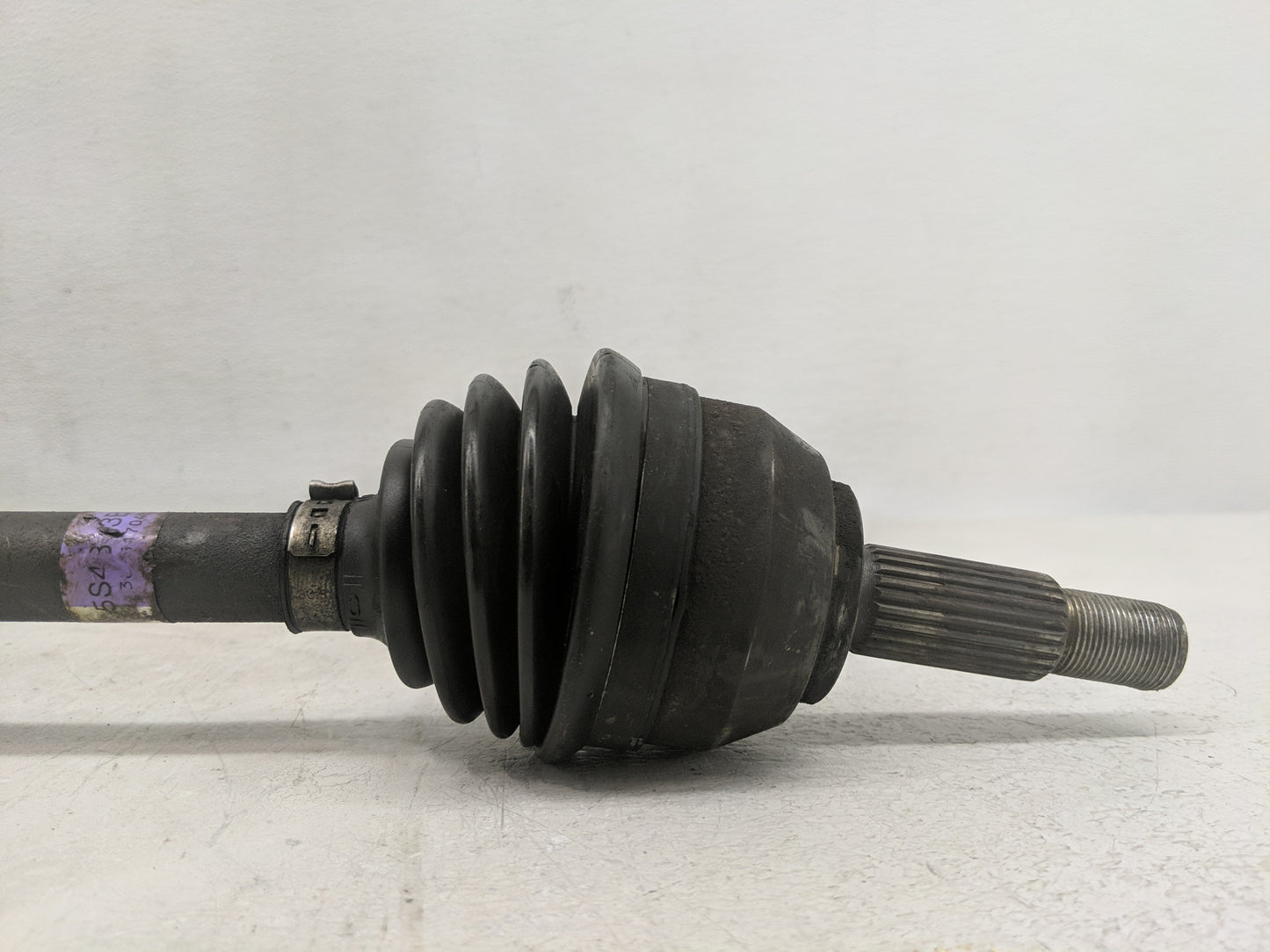 2005-2005 Ford Focus Axle Shaft Front Driver Cv C/v - Oemusedautoparts1.com