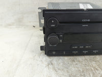 2005 Ford Focus Radio AM FM Cd Player Receiver Replacement P/N:4S4T-18C815-AH 4S4T-18C869-AF Fits OEM Used Auto Parts - Oemu