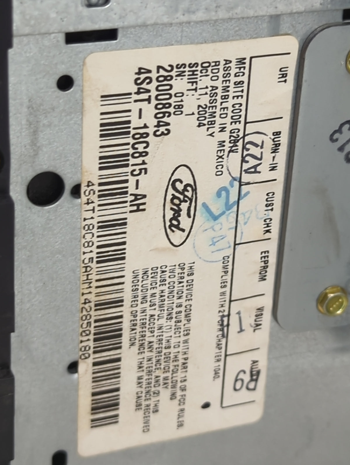 2005 Ford Focus Radio AM FM Cd Player Receiver Replacement P/N:4S4T-18C815-AH 4S4T-18C869-AF Fits OEM Used Auto Parts - Oemu