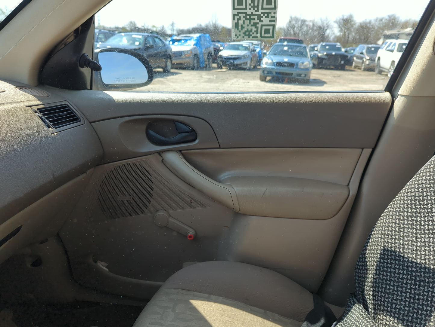 2005 Ford Focus Front Right Passenger Interior Door Panel Trim - Oemusedautoparts1.com