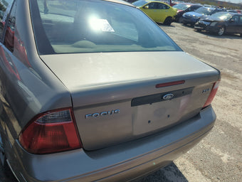 compare product 2005-2007 Ford Focus Trunk/decklid/hatch/tailgate Oem 5004597