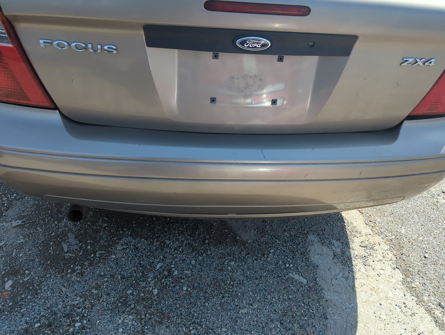 2005-2007 Ford Focus Rear Bumper Assembly Oem - Oemusedautoparts1.com