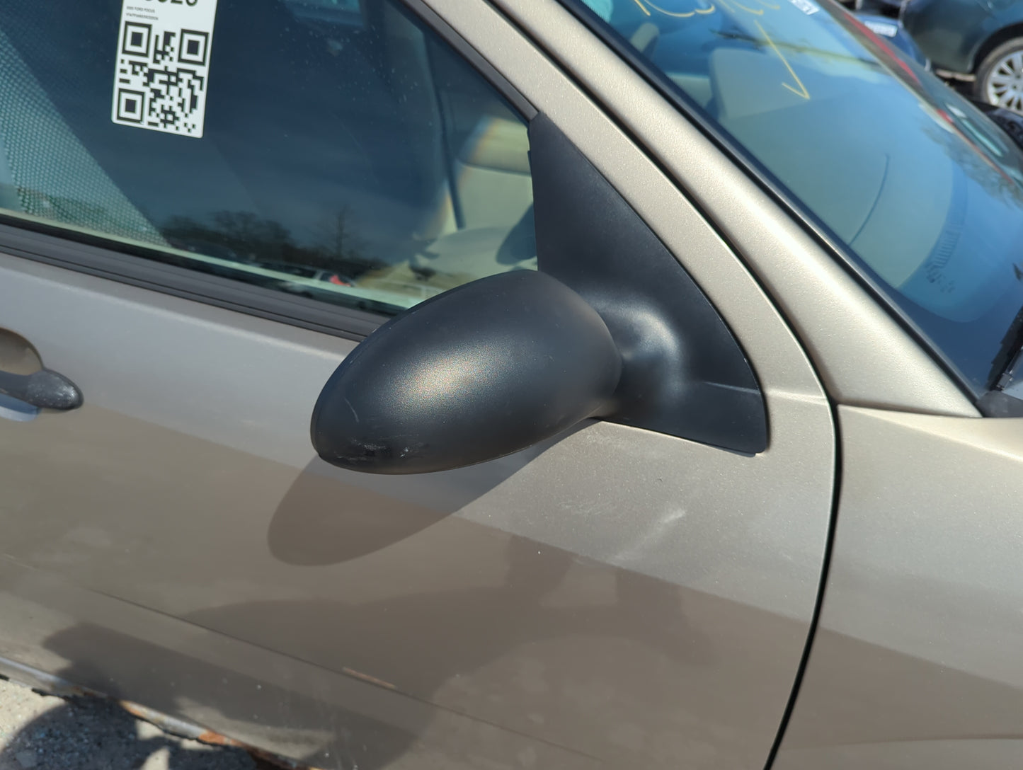 2000-2007 Ford Focus Passenger Side View Mirror - Right Door Mirror OEM Used - Oemusedautoparts1.com