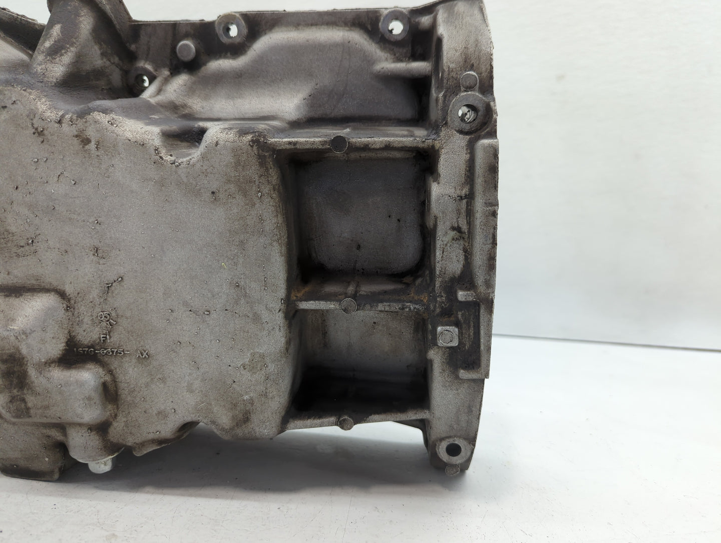 2005 Ford Focus Engine Oil Pan P/N:1S7G-6675-AX Fits OEM Used Auto Parts - Oemusedautoparts1.com