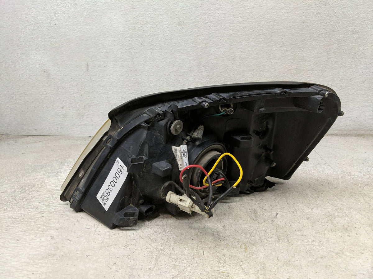 2005 Ford Freestar Passenger Right Oem Head Light Headlight Lamp - Oemusedautoparts1.com