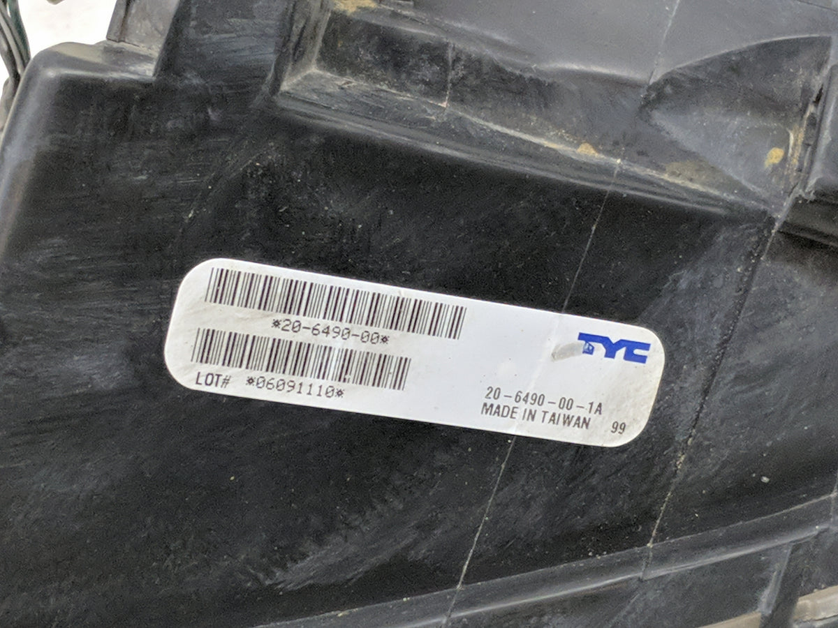 2005 Ford Freestar Driver Left Oem Head Light Headlight Lamp - Oemusedautoparts1.com