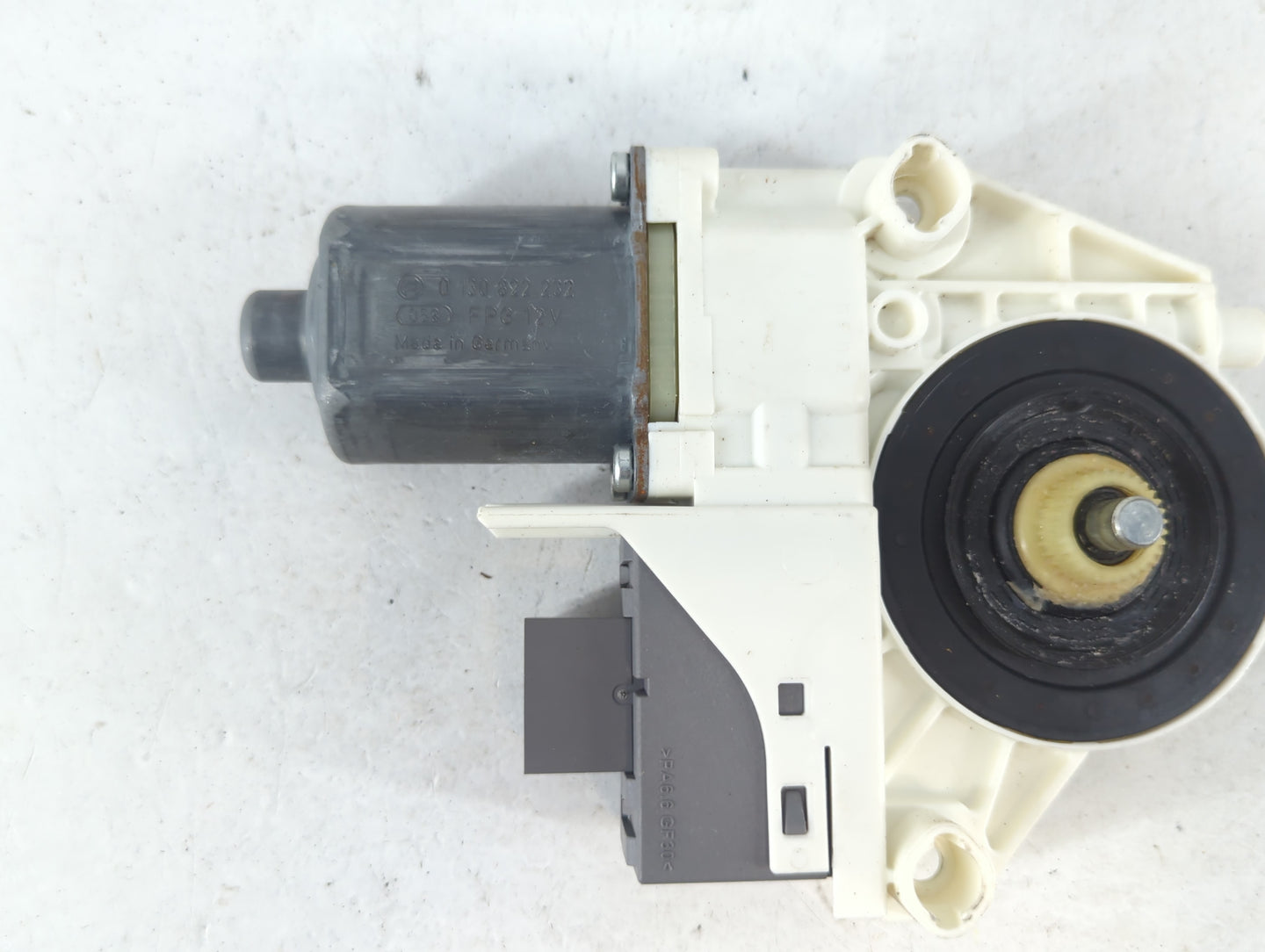 2005 Ford Freestar Driver Front Door Window Oem - Oemusedautoparts1.com