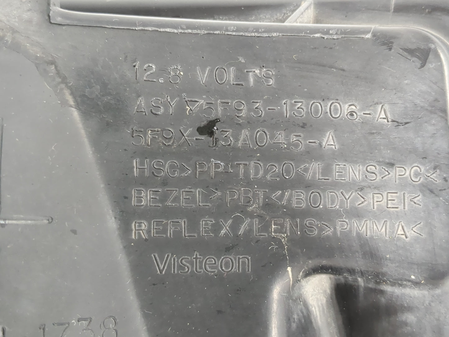 2005-2007 Ford Freestyle Passenger Right Oem Head Light Headlight Lamp - Oemusedautoparts1.com
