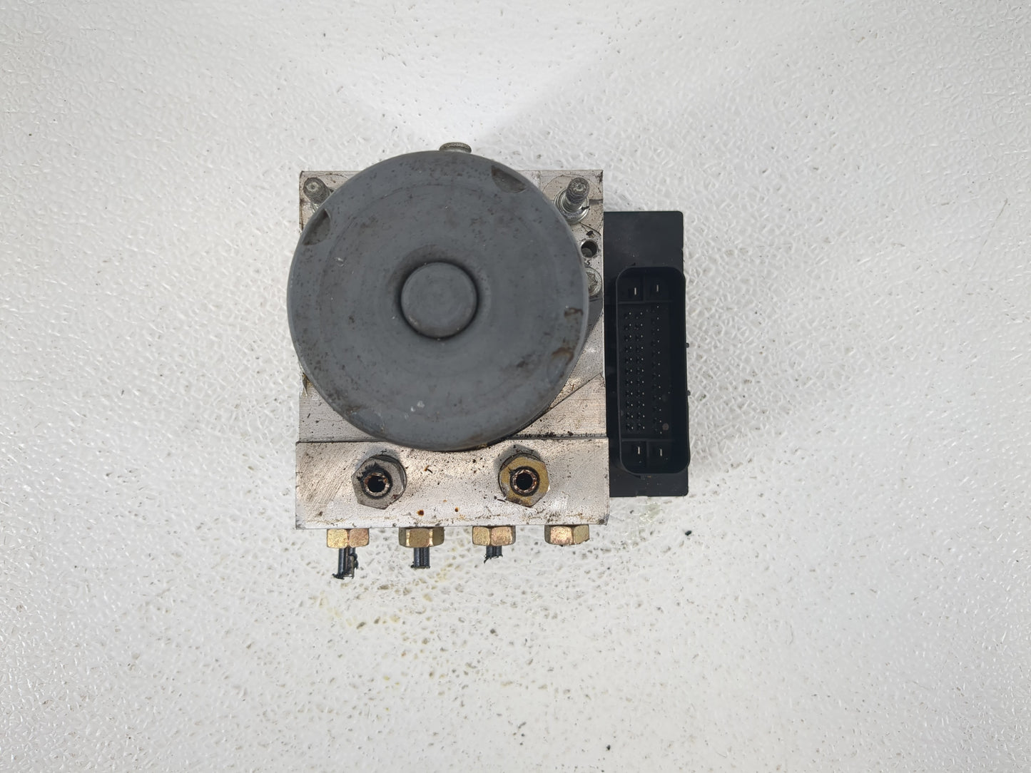 2005-2007 Ford Freestyle ABS Pump Control Module Replacement P/N:5F93-2C333-CH Fits Fits 2005 2006 2007 OEM Used Auto Parts 