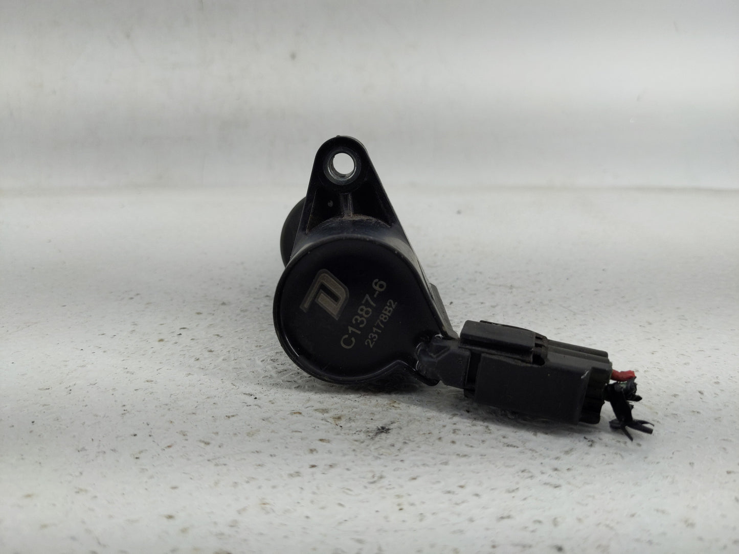 2005-2007 Ford Freestyle Ignition Coil Igniter Pack - Oemusedautoparts1.com